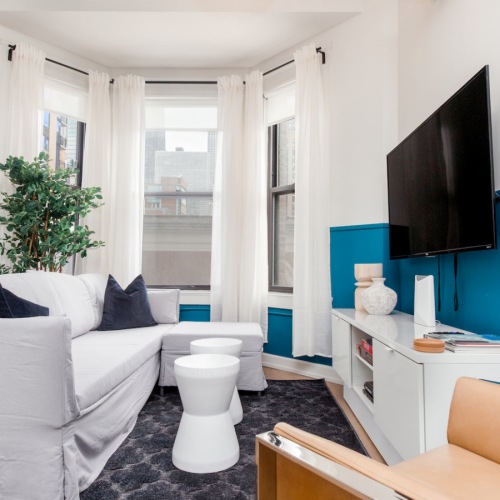 Studio, 1 & 2 Bedroom Apartment Rentals River North Chicago The Bush