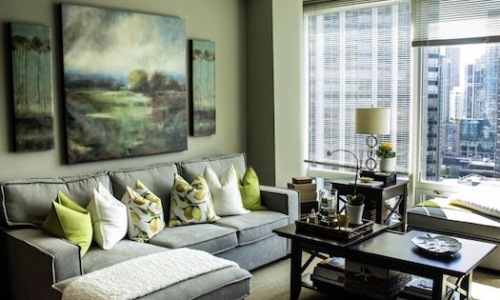 efficiency apartment chicago