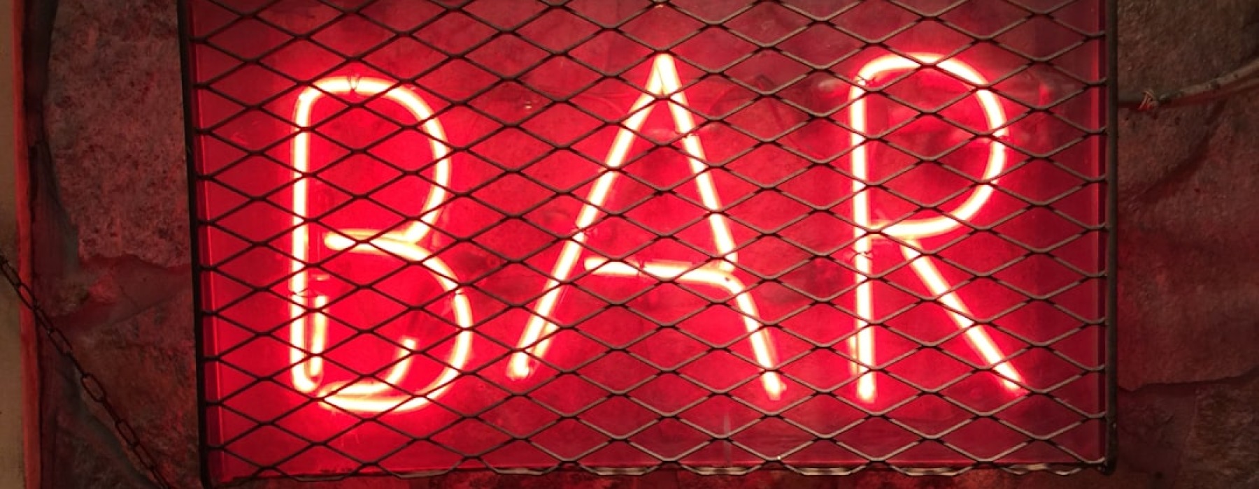 Gold Coast bar crawl Chicago - Gold Coast bar crawl